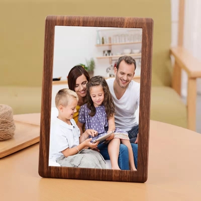 10.1 ίντσες Smart WiFi Ψηφιακό Φωτοφρέμα HD IPS LCD 1280x800 Ανάλυση 16GB Αποθήκευση Μουσική Πλαστικό σύννεφο Μοιράσου μέσω της εφαρμογής Frameo